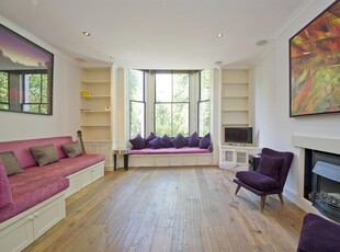 2 bedroom flat for rent in St Charles Square, London, W10