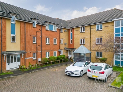 2 bedroom flat for sale in Park View, Reading, RG2 0BX, RG2