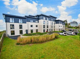 2 Bedroom Flat For Sale In Sandown