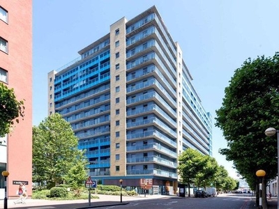 2 bedroom flat to rent Canary Wharf, E16 1BN