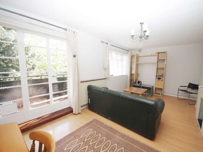 2 bedroom flat to rent London, SE5 8RF