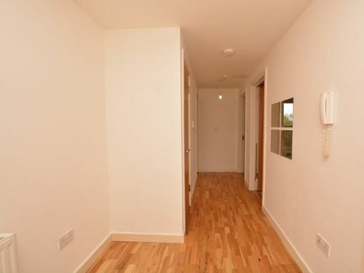 2 bedroom flat to rent Slough, SL1 2JG
