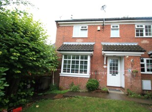2 bedroom house for rent in Somersby Close, LUTON, LU1