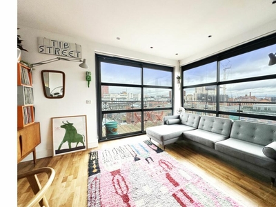 2 bedroom penthouse for sale in 40 Hilton Street, Manchester, M1