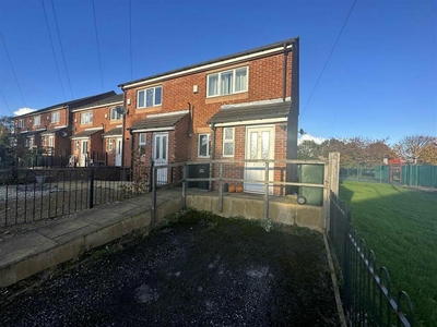 2 bedroom semi-detached house for sale in Collinfield Rise, Bradford, West Yorkshire, BD6 2SL, BD6