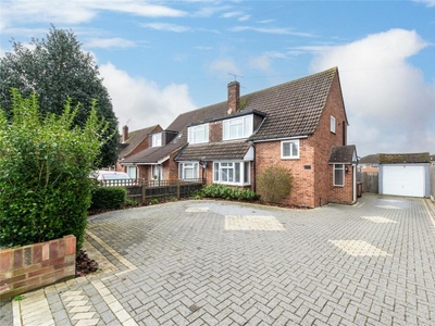 2 bedroom semi-detached house for sale in Fauchons Close, Bearsted, Kent, ME14