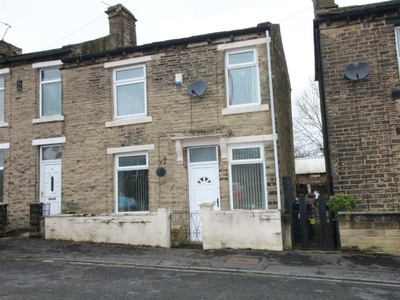 2 bedroom semi-detached house for sale in Perseverance Street, Wyke, Bradford, BD12