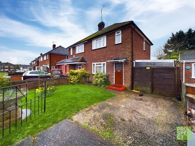 2 bedroom semi-detached house for sale in Worcester Close, Southcote, Reading, Berkshire, RG30