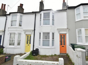 2 bedroom terraced house for rent in Hanover Terrace, Brighton, BN2