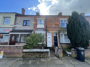 2 bedroom terraced house for rent in Knighton Fields Road East, Leicester, LE2