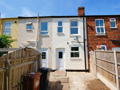 2 bedroom terraced house for sale in Carlton Street, Lincoln, LN1