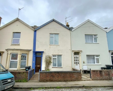 2 bedroom terraced house for sale in Foster Street, Bristol, BS5