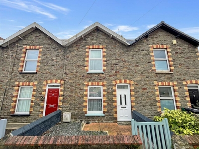2 bedroom terraced house for sale in Mill Lane, Warmley, Bristol, BS30