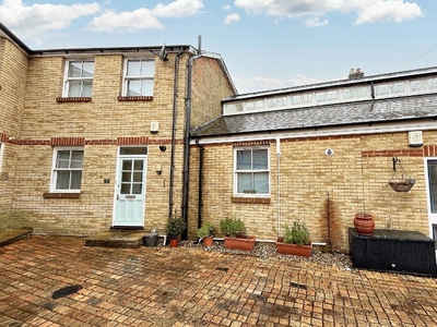 2 bedroom terraced house for sale in Seamoor Road, Bournemouth, BH4