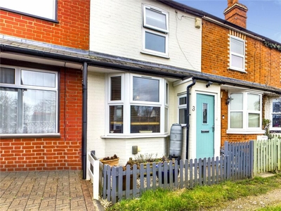2 bedroom terraced house for sale in Swansea Terrace, Tilehurst, Reading, RG31