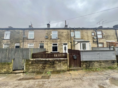 2 bedroom terraced house for sale in Wellington Street, Queensbury, Bradford, BD13