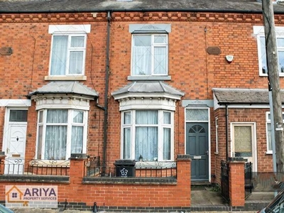 2 bedroom terraced house to rent Leicester, LE5 0QB