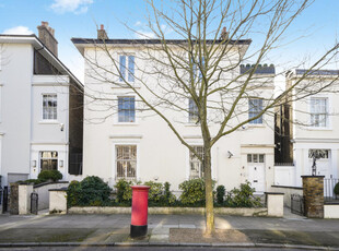 3 bedroom apartment for rent in Hamilton Terrace, St. Johns Wood, London, NW8