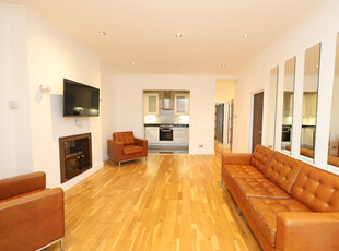 3 bedroom apartment for rent in Regents Park Road, Finchley, N3