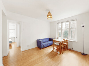 3 bedroom apartment for rent in Spelman Street, London, E1