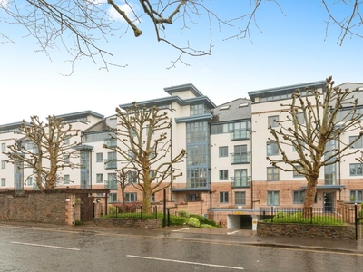 3 bedroom apartment for sale in Cumberland Road, Bristol, BS1