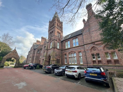 3 bedroom apartment for sale in Ye Priory Court, Woolton, Liverpool, L25