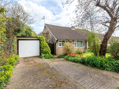 3 bedroom bungalow for sale in Milton Grove, Bletchley, MK3