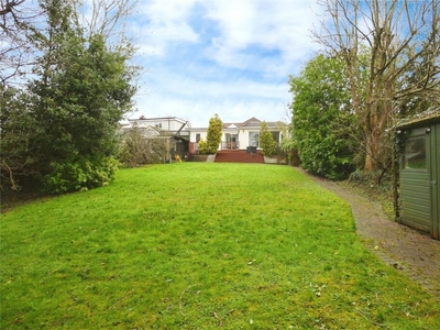 3 bedroom bungalow for sale in Westwood Avenue, Brentwood, Essex, CM14