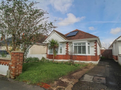 3 bedroom detached bungalow for sale in Kingswell Road, Bournemouth, BH10
