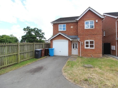 3 bedroom detached house for rent in Thistlewood Court, Hull, East Riding Of Yorkshire, HU7