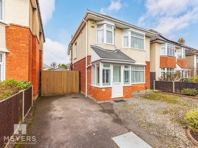 3 bedroom detached house for sale in Corhampton Road, Southbourne, BH6