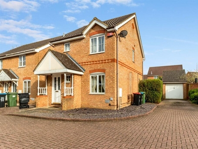 3 bedroom detached house for sale in Lowick Place, Emerson Valley, MK4