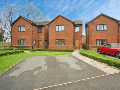 3 bedroom detached house for sale in Sutherland Street, Manchester, M30