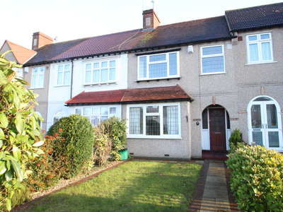 3 bedroom end of terrace house for rent in Silver Lane, West Wickham, BR4