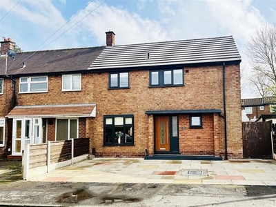 3 bedroom end of terrace house for sale Altrincham, WA15 7JF