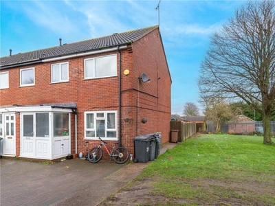 3 bedroom end of terrace house for sale in Elizabeth Avenue, North Hykeham, Lincoln, Lincolnshire, LN6