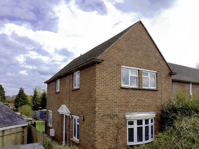 3 bedroom end of terrace house for sale in Huntington Road, Coxheath, Maidstone, Kent, ME17