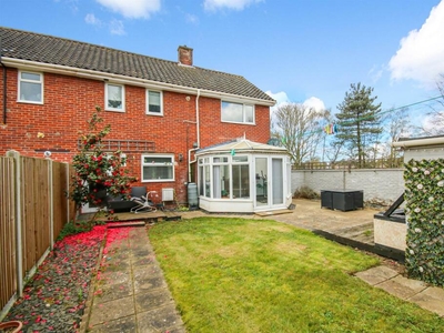 3 bedroom end of terrace house for sale in Munnings Road, Norwich, NR7