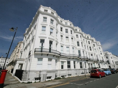 3 bedroom flat for sale in 2-3 Clarendon Terrace, Brighton, BN2