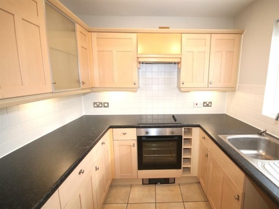 3 bedroom house for rent in Updown Way, Chartham, Canterbury, CT4