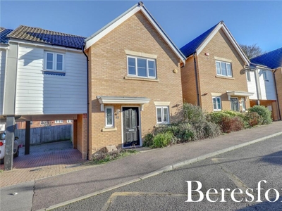 3 bedroom link detached house for sale in Brookfield Close, Hutton, CM13