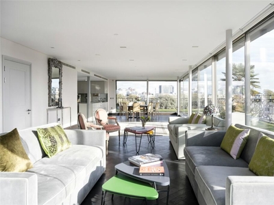 3 bedroom penthouse for sale in Westbourne House, London, W2