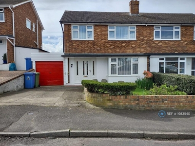 3 bedroom semi-detached house for rent in Furze Hill Crescent, Minster On Sea, Sheerness, ME12