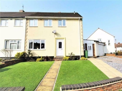 3 bedroom semi-detached house for sale Dudley, DY3 1XT