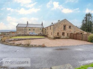 3 Bedroom Semi-detached House For Sale In Clitheroe, Lancashire