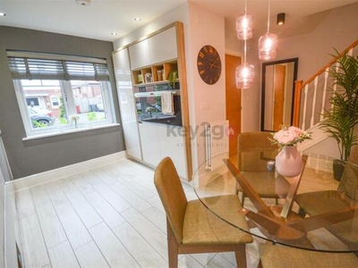 3 Bedroom Semi-detached House For Sale In Creswell, Worksop