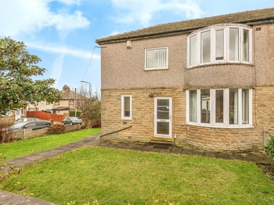 3 bedroom semi-detached house for sale in Farfield Crescent, Bradford, BD6
