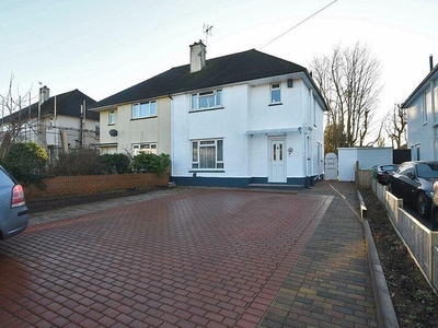 3 bedroom semi-detached house for sale in Hampshire Drive, Maidstone, ME15