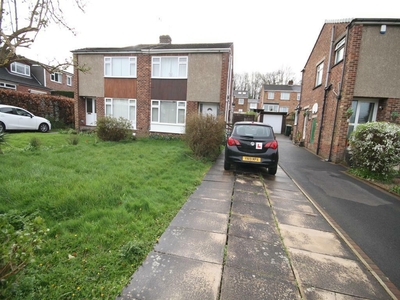 3 bedroom semi-detached house for sale in Jowett Park Crescent, Thackley, Bradford, BD10