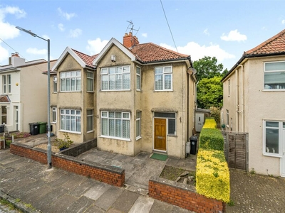 3 bedroom semi-detached house for sale in Lawn Road, Fishponds, Bristol, BS16